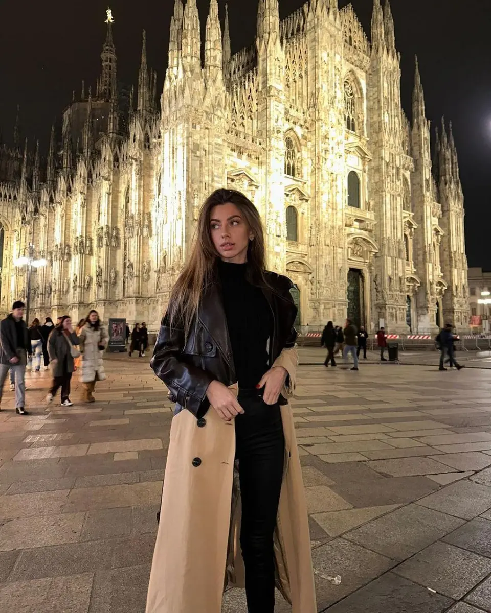 Leila escort in Moscow