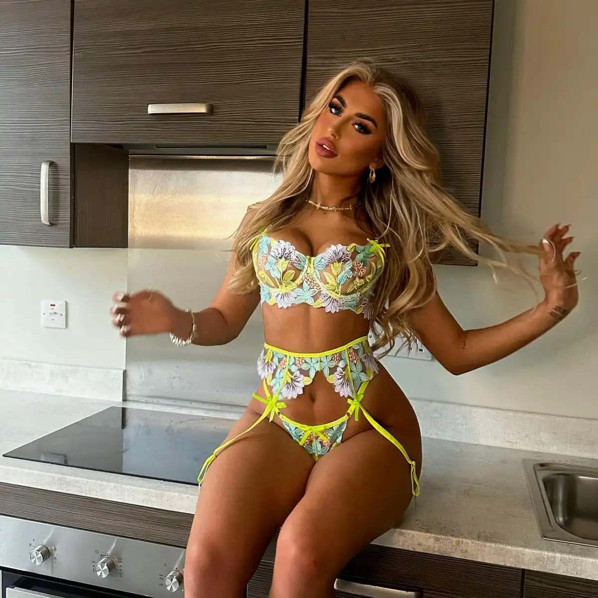 Lorielle escort in Moscow