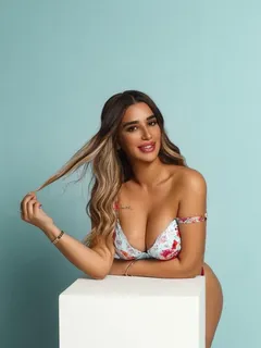 Maya escort in Moscow